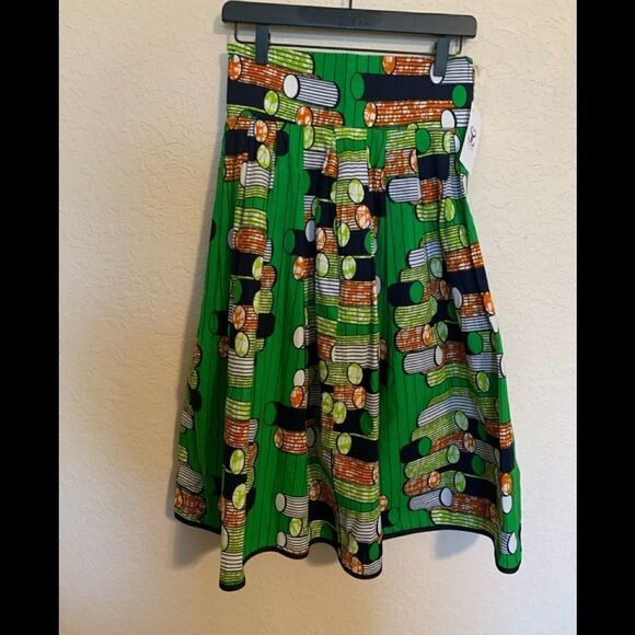 Stitch & Steel South African Design Patterned Skirt Size S - Picture 1 of 14